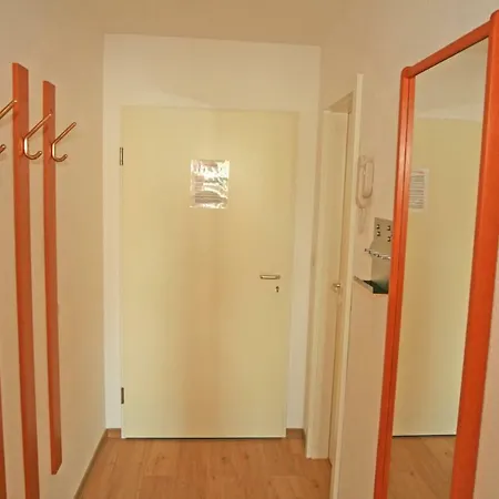 8 Apartment *